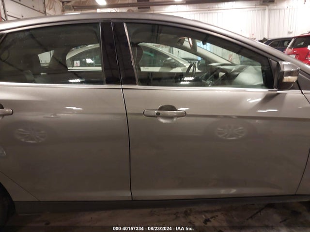 Ford Focus Titanium 2014 1FADP3N23EL339758 Image 14