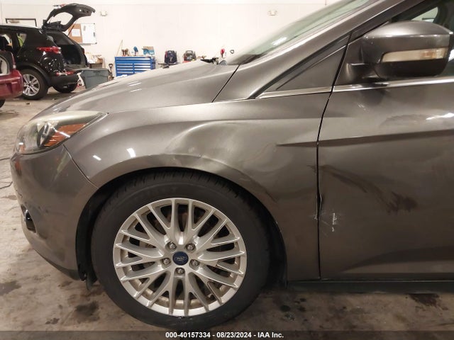 Ford Focus Titanium 2014 1FADP3N23EL339758 Image 6