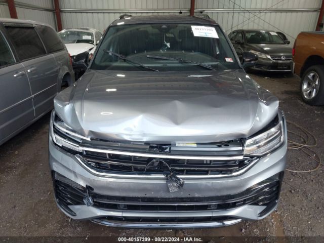 3VVCB7AX5NM037742 Volkswagen Tiguan 2.0t Se R-line Black