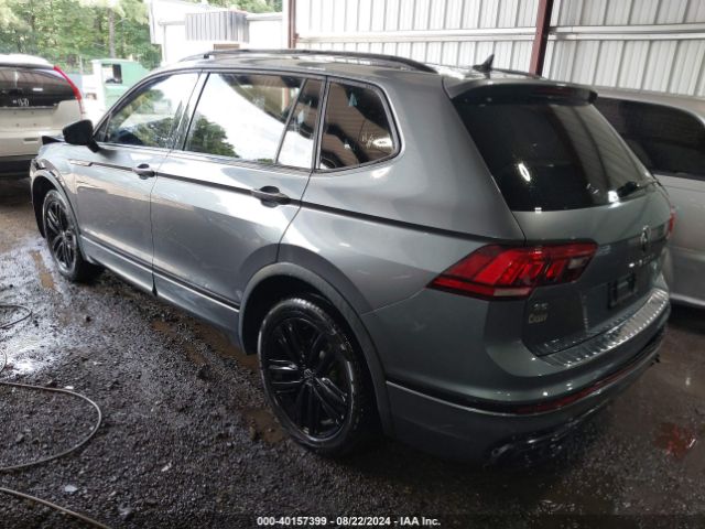 3VVCB7AX5NM037742 Volkswagen Tiguan 2.0t Se R-line Black