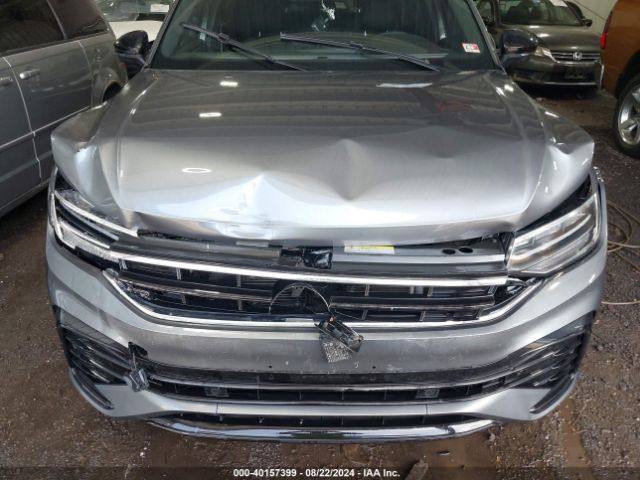 3VVCB7AX5NM037742 Volkswagen Tiguan 2.0t Se R-line Black