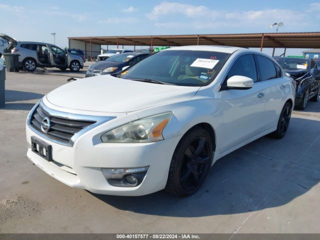 1N4BL3AP2FC161668 Nissan Altima 3.5 Sl