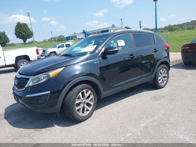 KIA Sportage Lx 2015 KNDPBCAC7F7737151 Image 2