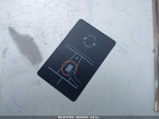 2023 TESLA MODEL 3 5YJ3E1EA3PF590616 Photo 10
