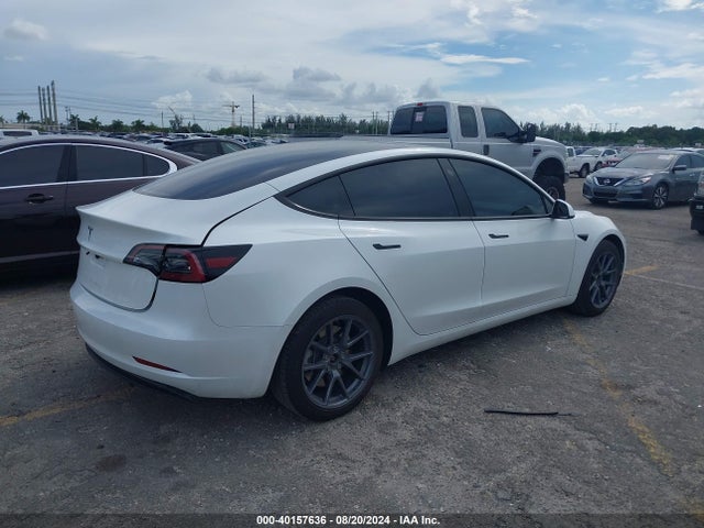 2023 TESLA MODEL 3 5YJ3E1EA3PF590616 Photo 3