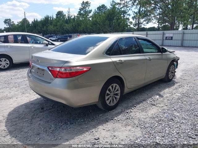 Toyota CAMRY LE 2016 4T4BF1FKXGR563549 Image 4