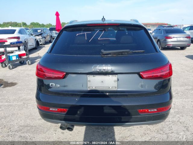 WA1BCCFS0JR029127 Audi Q3 2.0t Premium/2.0t Sport Premium