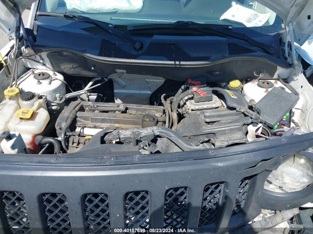 1C4NJPFA0ED624943 Jeep Patriot Latitude