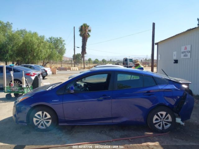 Toyota Prius Two Eco 2017 JTDKARFU5H3537672 Image 14