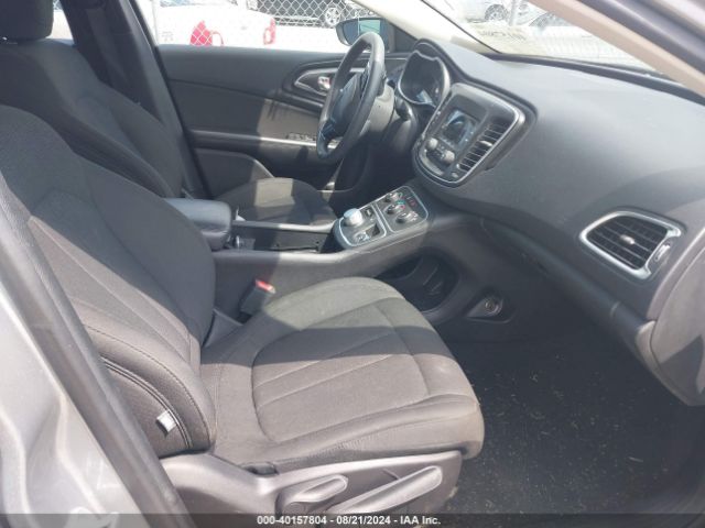 1C3CCCFB3HN512529 Chrysler 200 LX