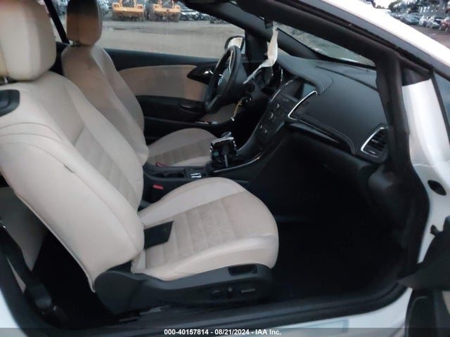 W04WH3N57HG166201 Buick Cascada Premium