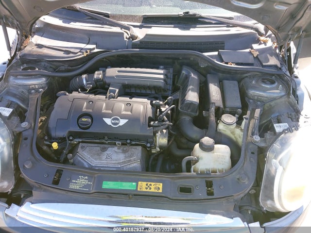 2010 MINI COOPER WMWMF3C50ATZ61493 Photo 9