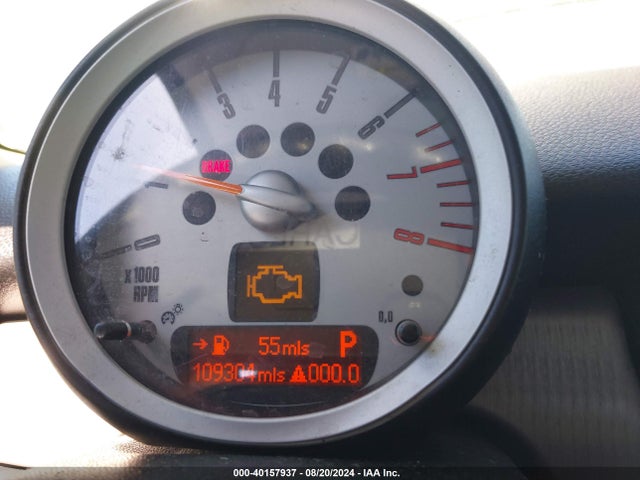 2010 MINI COOPER WMWMF3C50ATZ61493 Photo 6