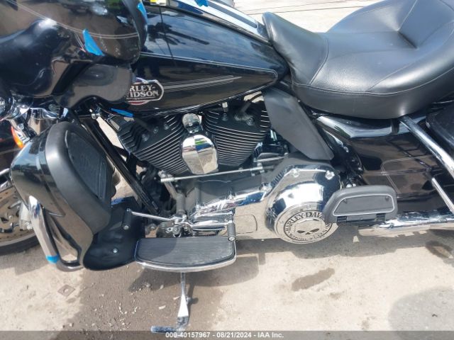 2013 HARLEY-DAVIDSON FLHTCU 1HD1FCM11DB672102 Photo 8