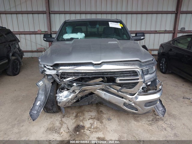 RAM 1500 2019 1C6SRFFT3KN756874 Image 12