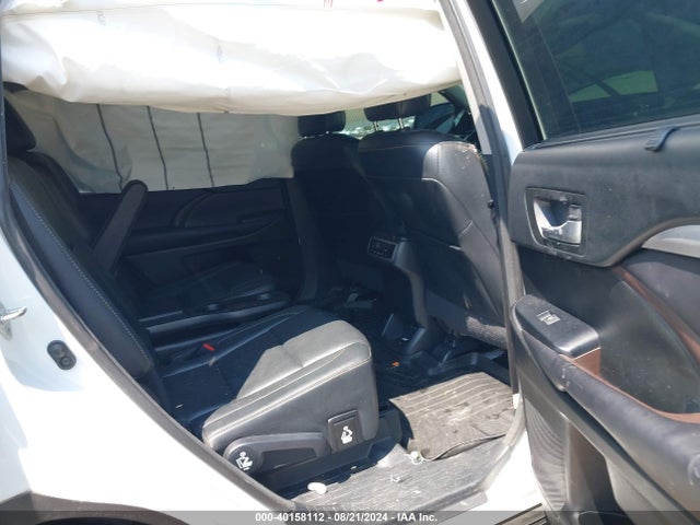Toyota Highlander Xle 2017 5TDKZRFH6HS517277 Image 8