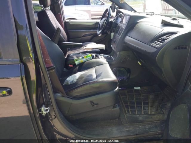 2C4RDGEG7KR645960 Dodge Grand Caravan Gt