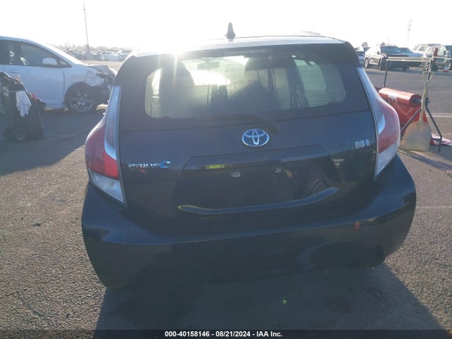 JTDKDTB31G1139001 Toyota Prius C Two