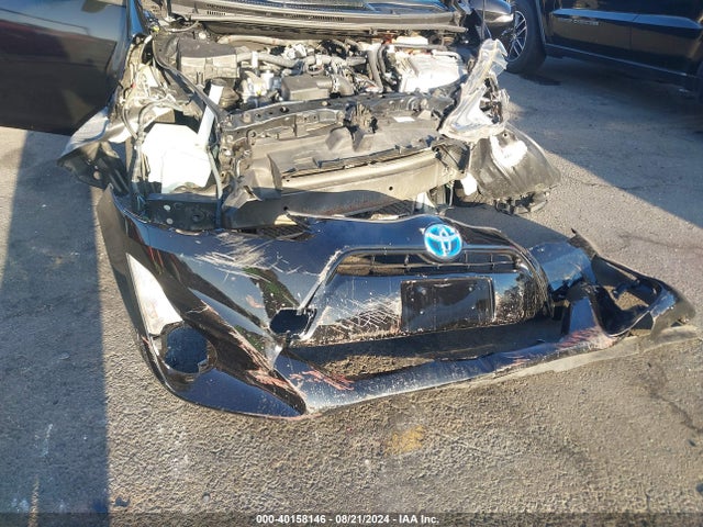 JTDKDTB31G1139001 Toyota Prius C Two
