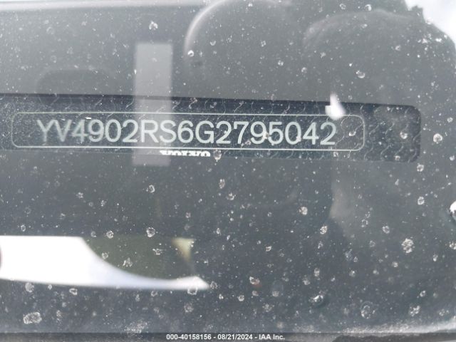 2016 VOLVO XC60 YV4902RS6G2795042 Photo 8