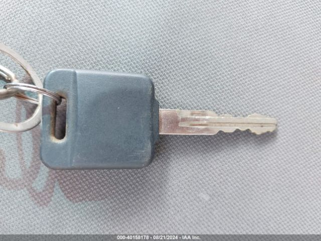1N6AF0KY2EN106107 Nissan Nv Cargo Nv2500 Hd Sv V8