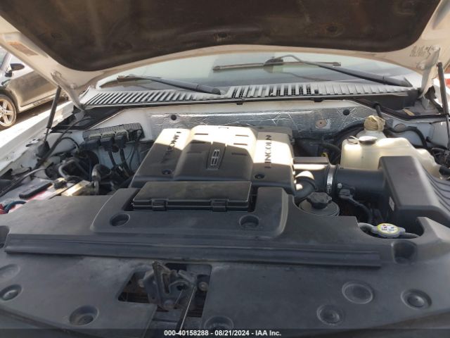 5LMJJ2H51EEL00095 Lincoln Navigator