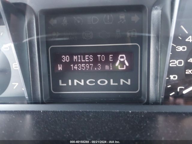5LMJJ2H51EEL00095 Lincoln Navigator