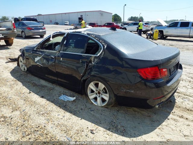 2011 BMW 528I WBAFR1C58BC747924 Photo 2