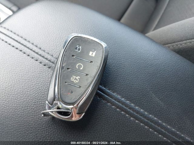 1G1ZE5ST2HF124365 Chevrolet MALIBU 1LT