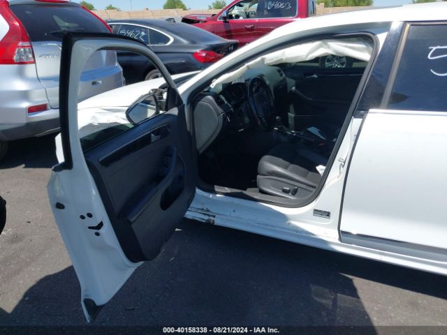 3VWL17AJXHM376396 Volkswagen Jetta 1.8t Sel/1.8t Sel Premium