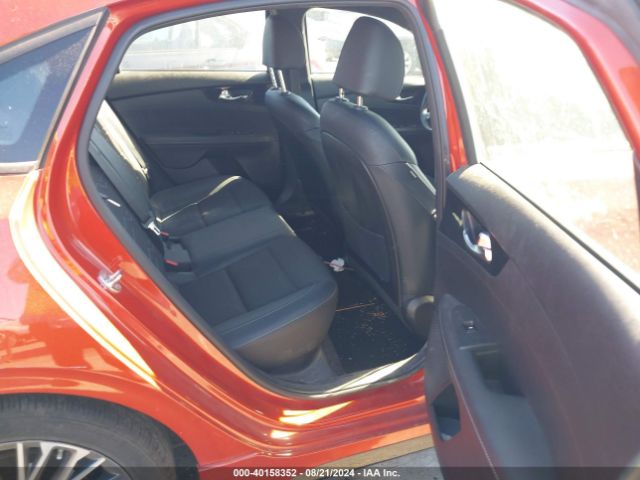 3KPF54ADXNE421744 KIA Forte Gt-line