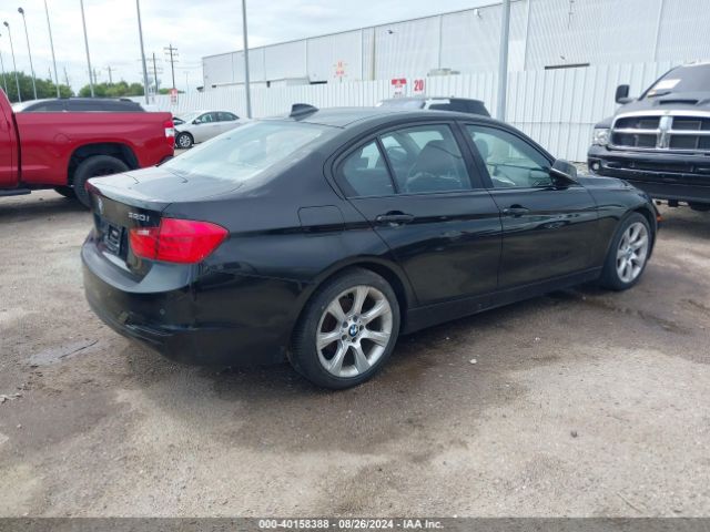 WBA3B1G50FNT07577 BMW 320i