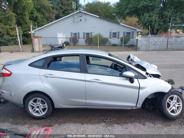 Ford FIESTA SE 2017 3FADP4BJ4HM109571 Image 13