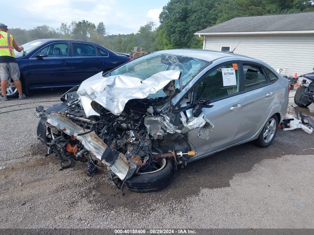Ford FIESTA SE 2017 3FADP4BJ4HM109571 Image 2