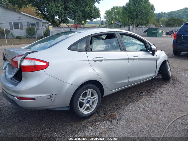 Ford FIESTA SE 2017 3FADP4BJ4HM109571 Image 4