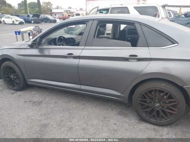 3VWC57BU4KM180281 Volkswagen Jetta 1.4t R-line/1.4t S/1.4t Se