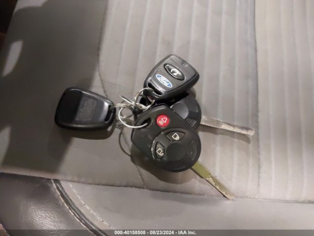 1FMCU9GD8HUE53765 Ford ESCAPE SE