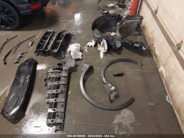 1FMCU9GD8HUE53765 Ford ESCAPE SE