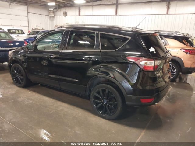 1FMCU9GD8HUE53765 Ford ESCAPE SE