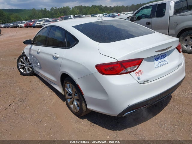 Chrysler 200 S 2015 1C3CCCDGXFN718068 Image 3