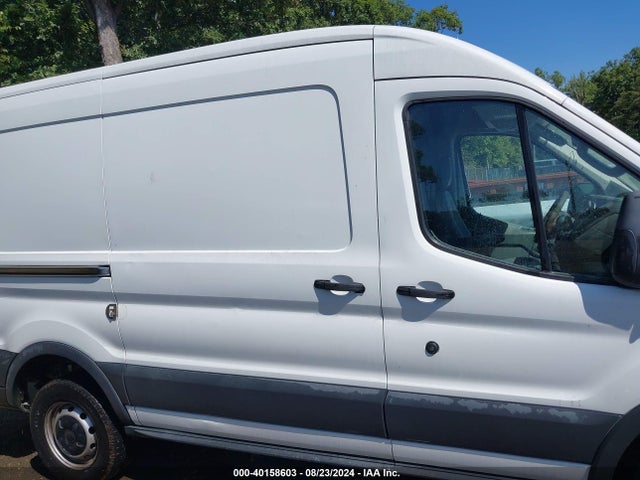 Ford Transit-250 2015 1FTNR1CM6FKB05235 Image 13