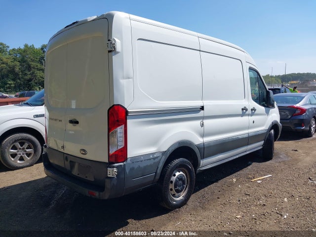 Ford Transit-250 2015 1FTNR1CM6FKB05235 Image 4