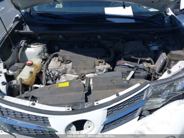 JTMWFREV0FJ042625 Toyota Rav4 Xle