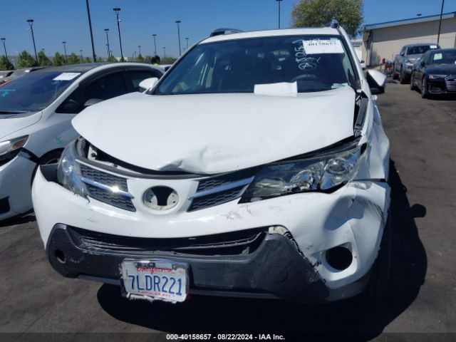 JTMWFREV0FJ042625 Toyota Rav4 Xle