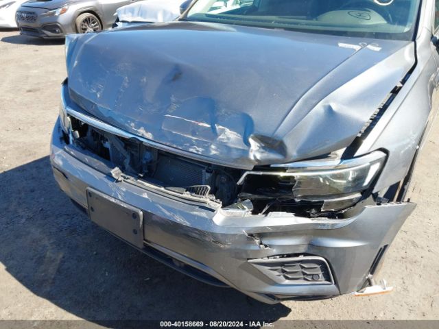 3VV4B7AX2JM134380 Volkswagen Tiguan 2.0t Sel Premium
