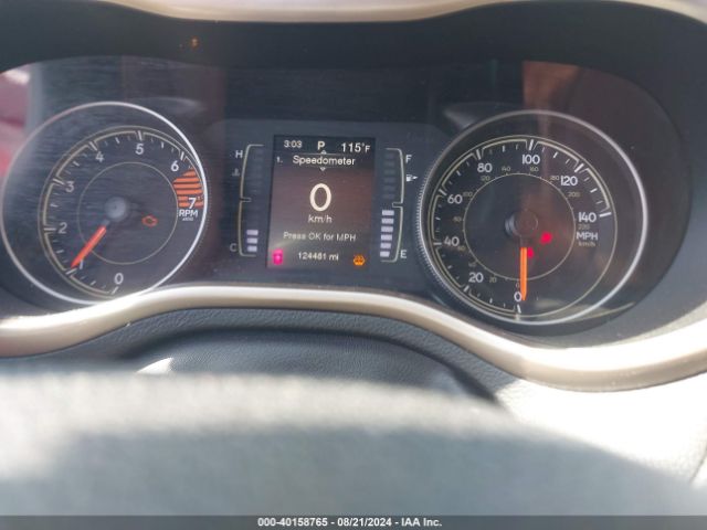 1C4PJLAB8HW561522 Jeep Cherokee Altitude Fwd