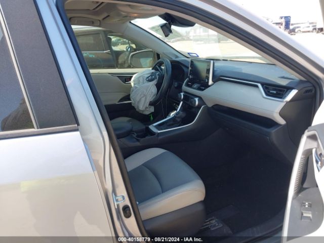 JTMC1RFV7KD004401 Toyota Rav4 Xle Premium