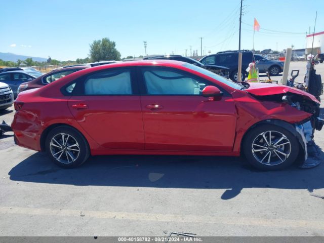 3KPF24AD5PE584118 KIA Forte Lxs