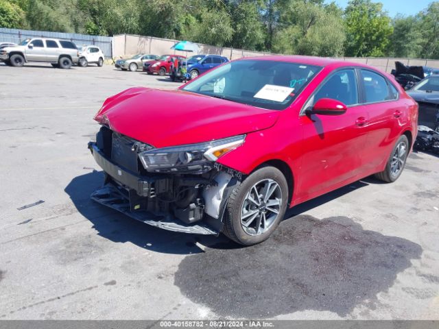 3KPF24AD5PE584118 KIA Forte Lxs