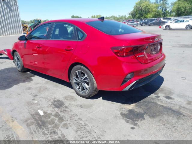 3KPF24AD5PE584118 KIA Forte Lxs
